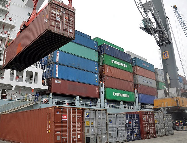 Terminal marítimo de contenedores
